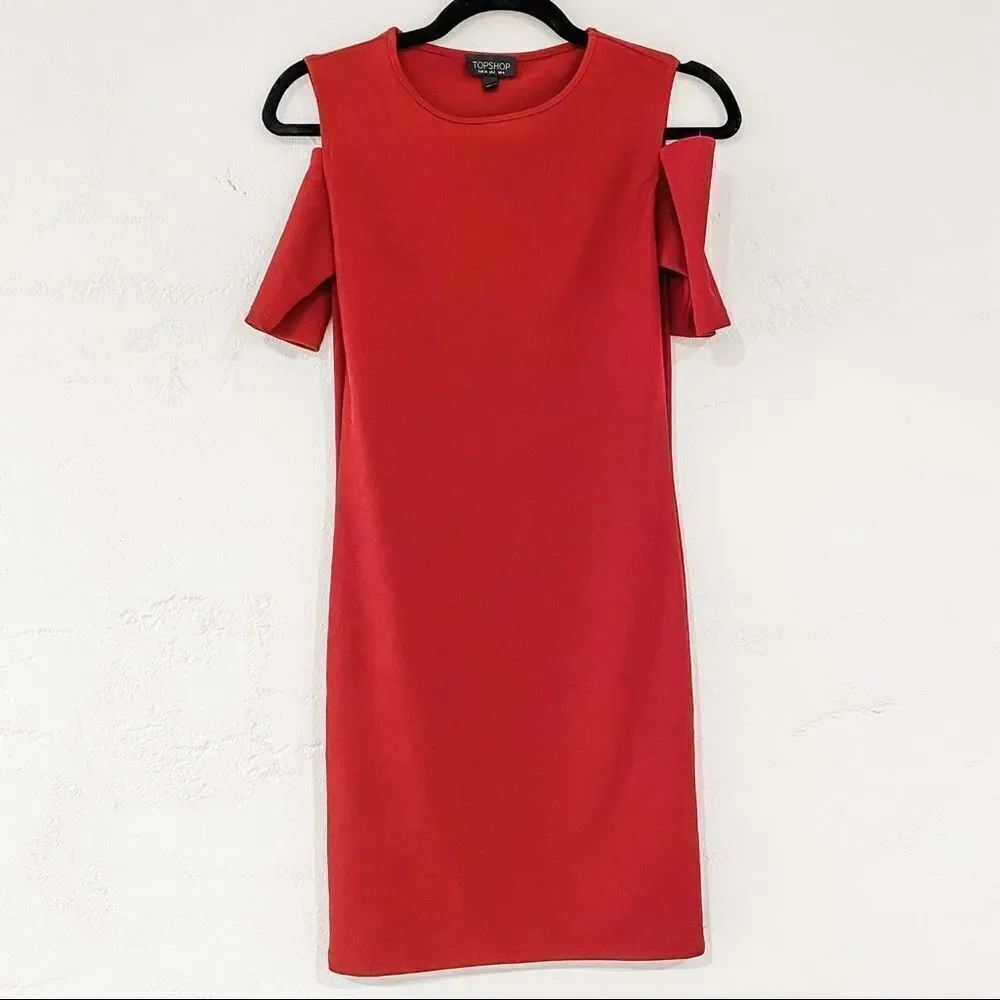 TopShop Ribbed Cold Shoulder Mini Dress in Red Size 2